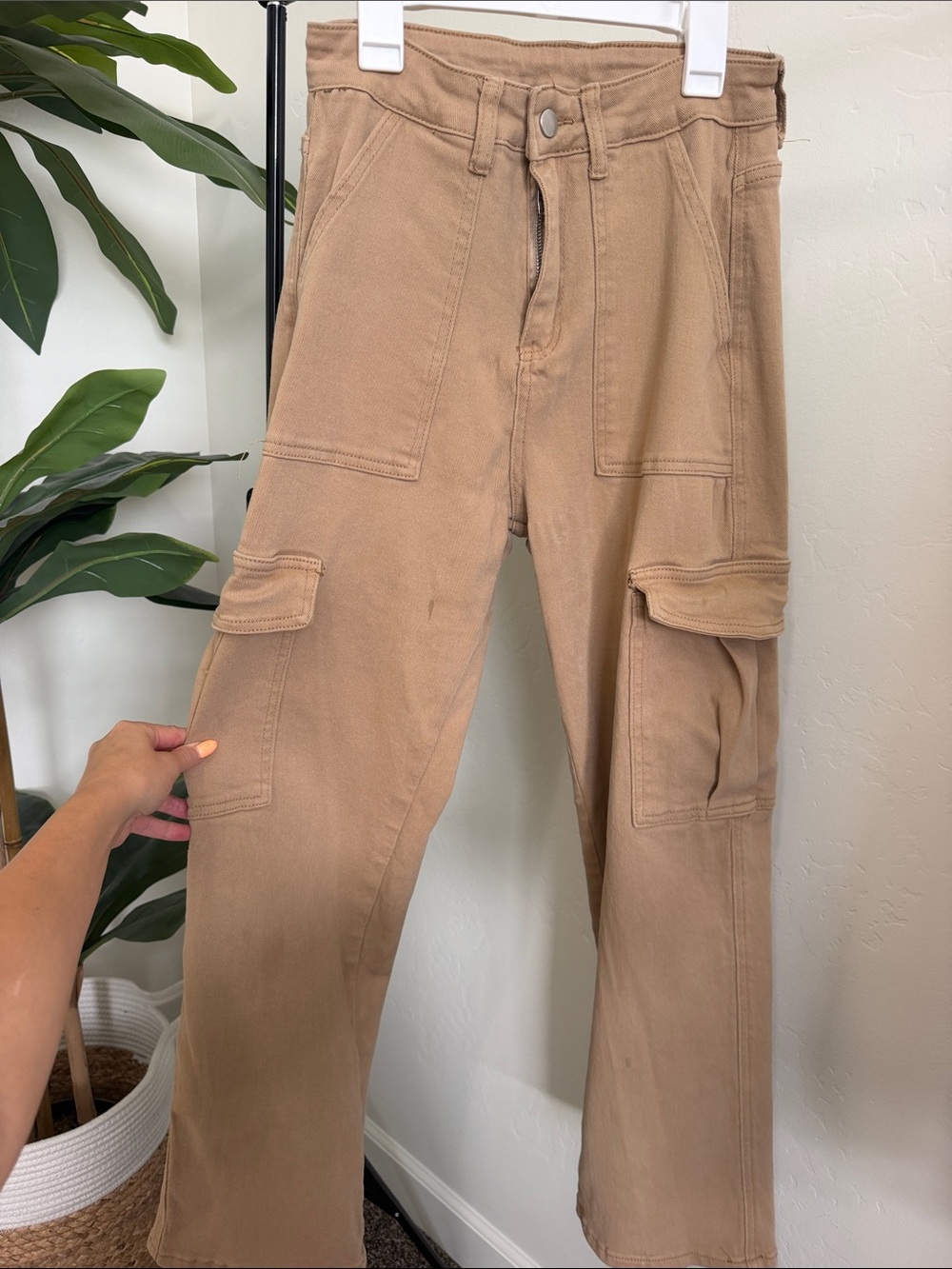 Amazon Men's Cargo Pants in Tan Utility Style